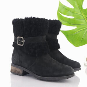 UGG Womens Blayne II Boots Size 6 Black Suede Sherpa Shearling Booties Buckles